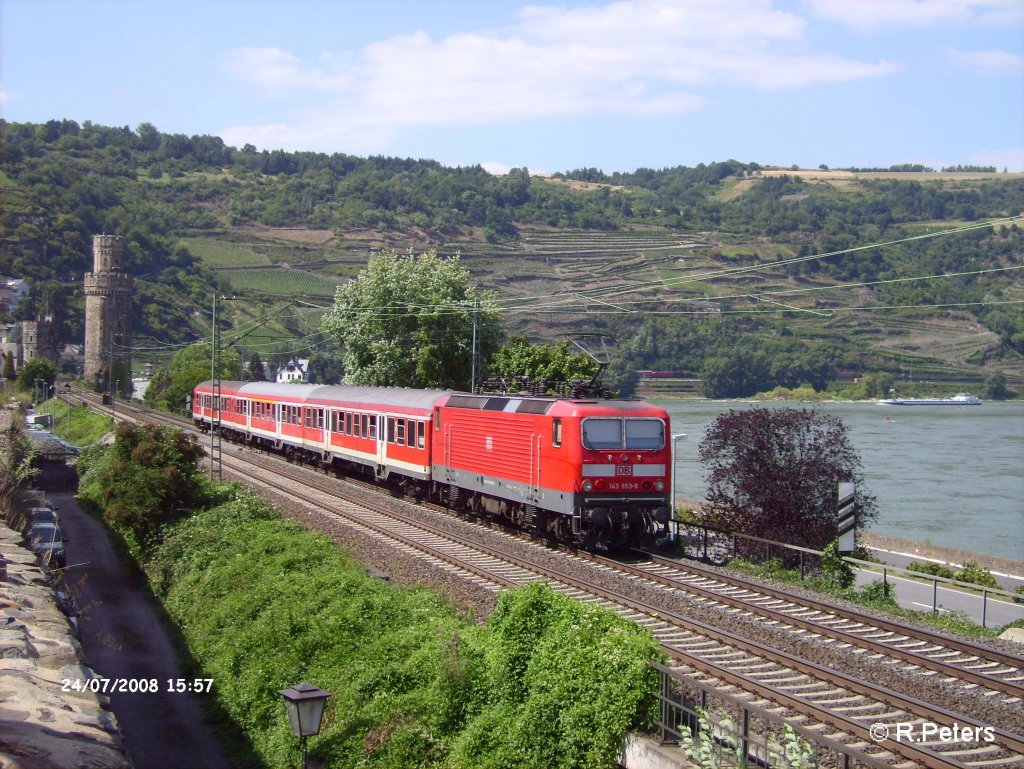 143 953-8 verl�sst Oberwesel mit einer RB Koblenz geschoben. 24.07.08