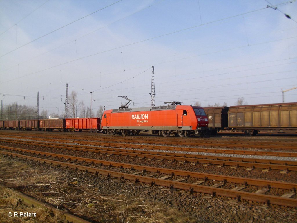 145 058-4 rollt solo durch Leipzig Sch�nefeld. 12.03.11