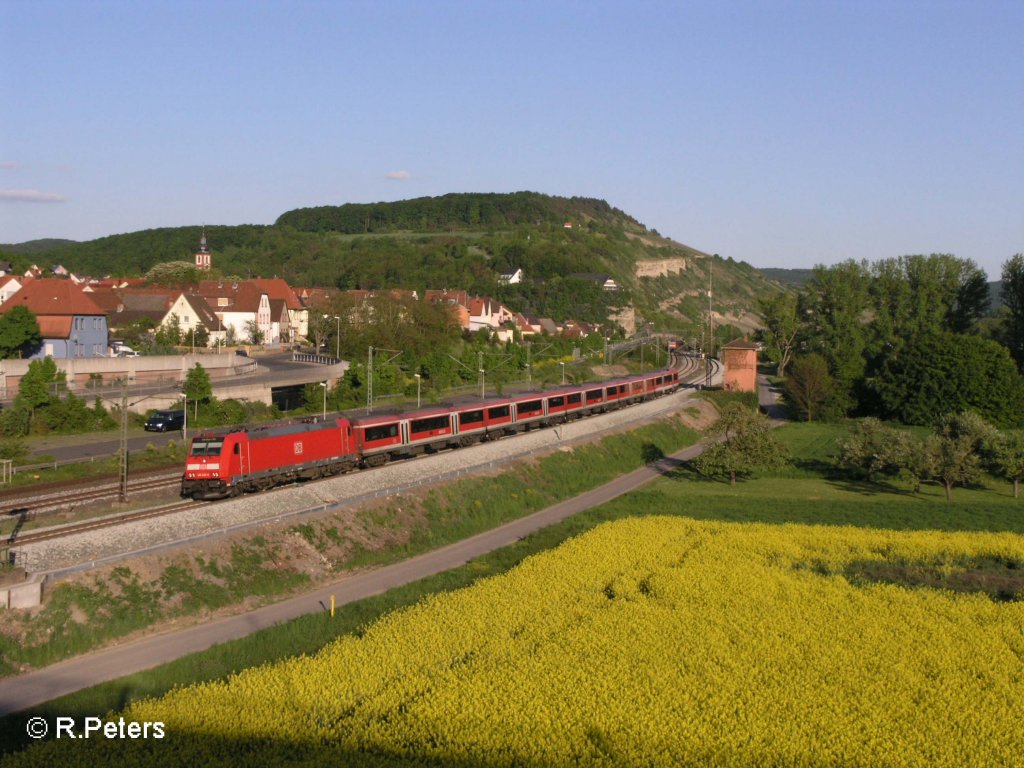 146 240-7 durchf�hrt Retzbach-Zellingen mit einem RE W�rzburg. 10.05.08