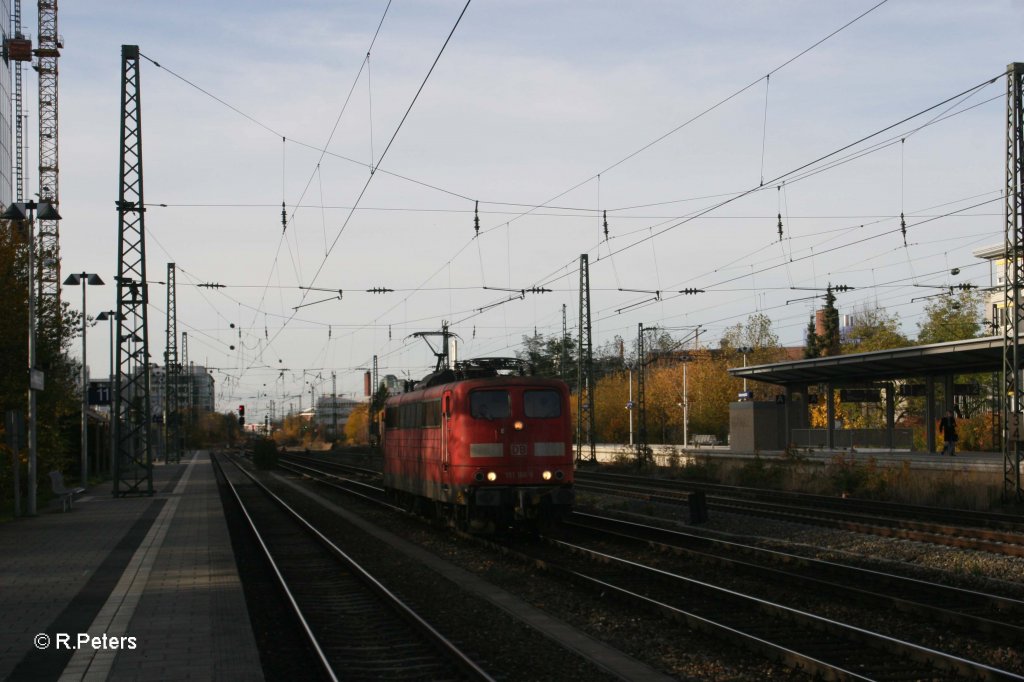 151 166-6 solo am Heimeranplatz in M�nchen. 04.11.10