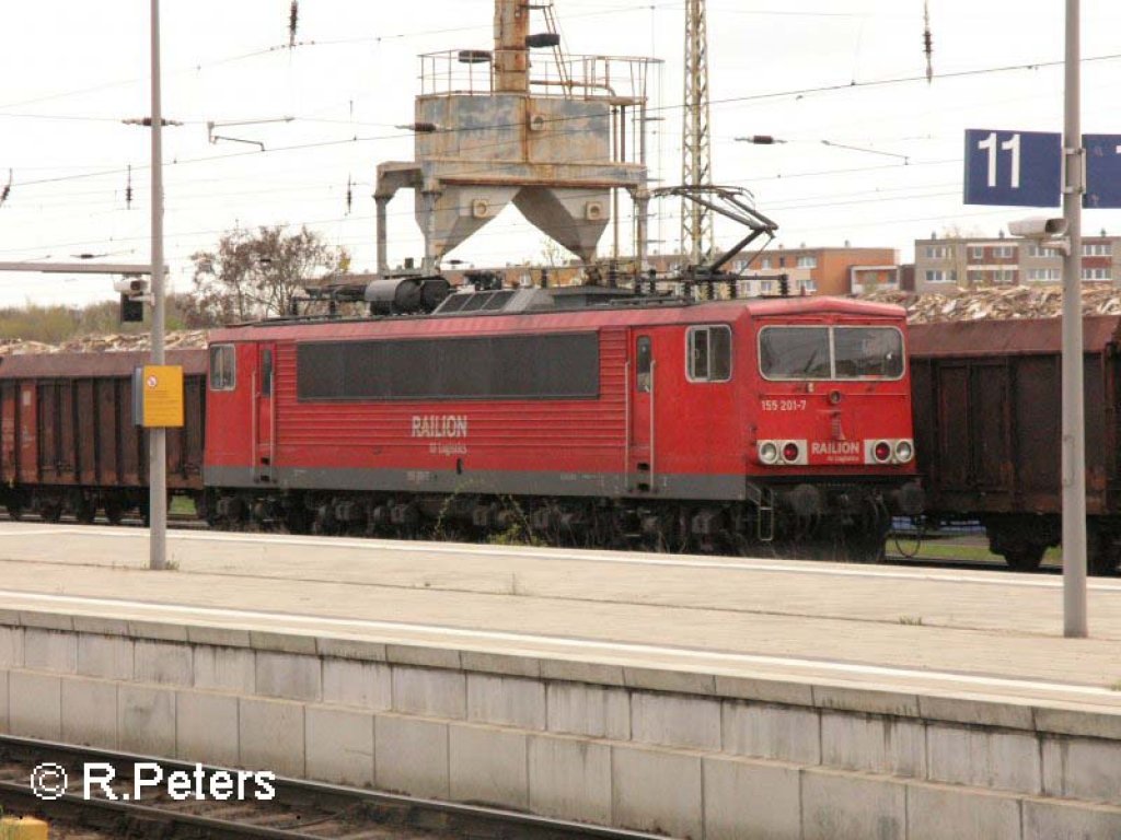 155 201-7 r�ckt solo aus in Richtung Oderbr�cke,Frankfurt/Oder 20.04.08