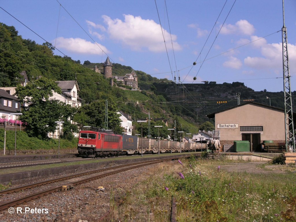 155 272-8 durchf�hrt Bacharach mit einen Containerzug. 24.07.08