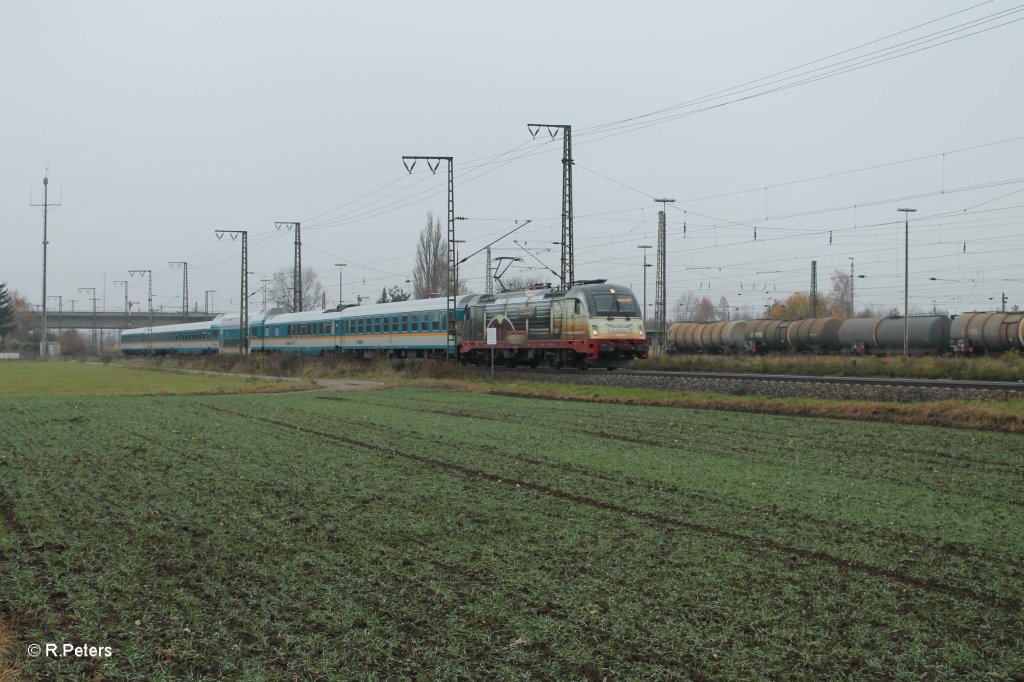 183 001 mit dem Alex nach M�nchen bei Regensburg Ost. 17.11.12