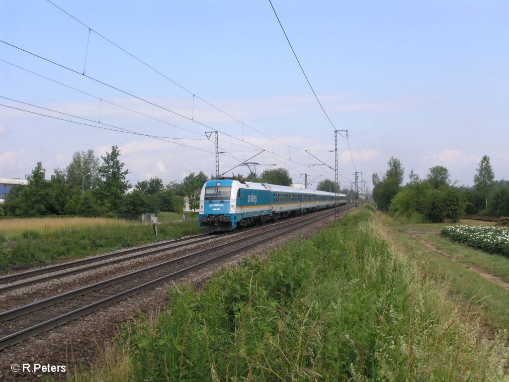183 001 zieht bei Obertraubling den ALX37977 nach M�nchen. 20.06.09