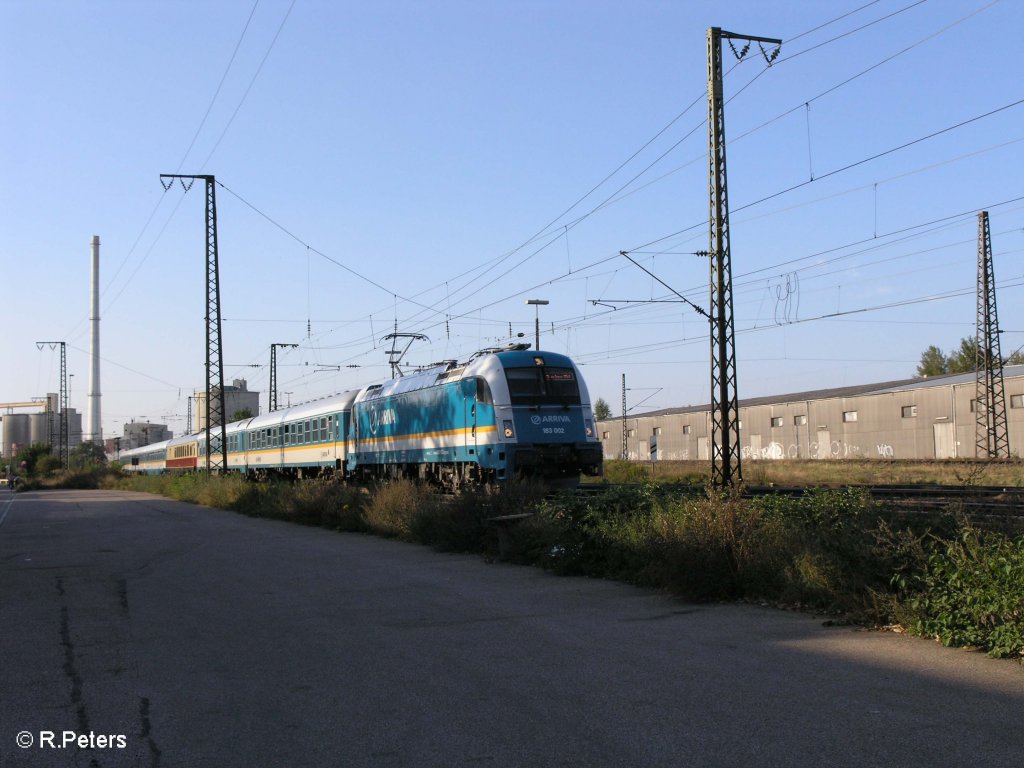 183 002 verl�sst Regensburg als ALX37985 nach M�nchen. 09.09.09
