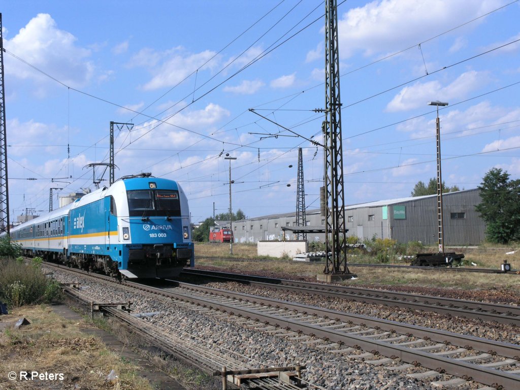 183 003 verl�sst Regensburg als ALX37983 nach M�nchen. 27.08.09
