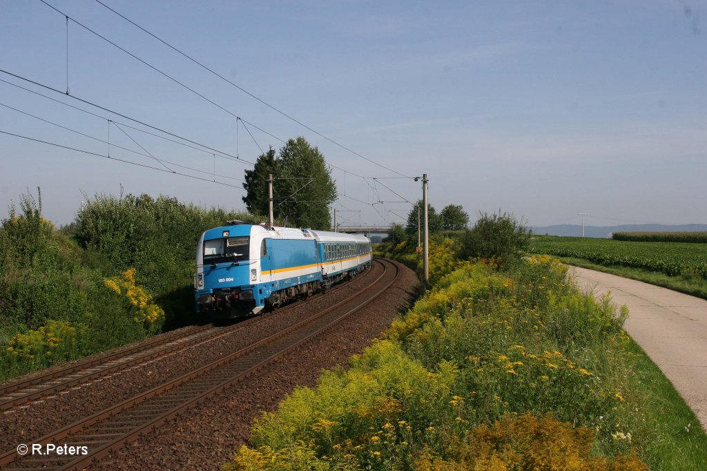 183 004 mit ALX84109 nach M�nchen bei Altegolsheim. 03.08.11