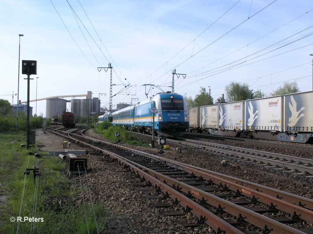 183 004 verl�sst Regensburg mit dem ALX87017 nach M�nchen. 29.04.10