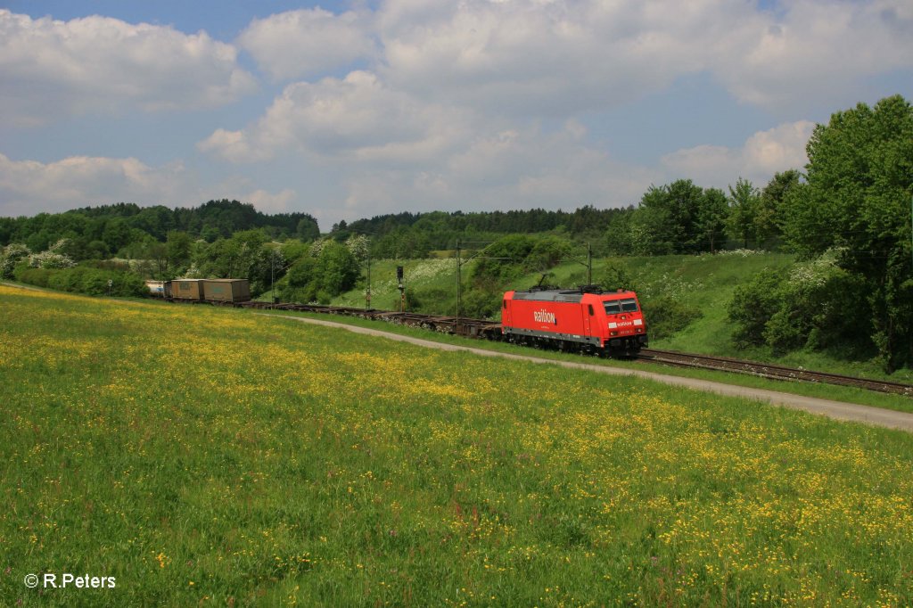 185 218-5 mit Wenzel bei P�lling. 13.05.11
