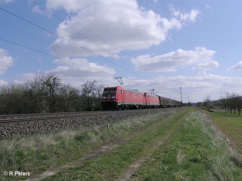 185 386 +382 ziehen ein gemischten G�terzug bei Th�ngersheim. 10.04.10