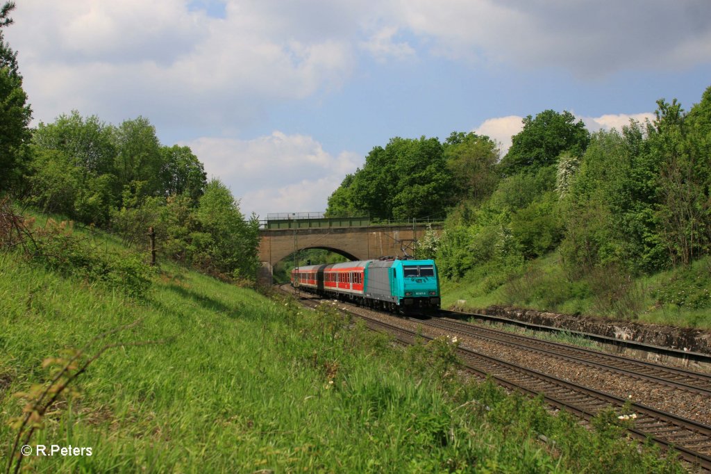 185 617-8 schiebt S3 39334 nach N�rnberg bei Postbauer-Heng. 13.05.11