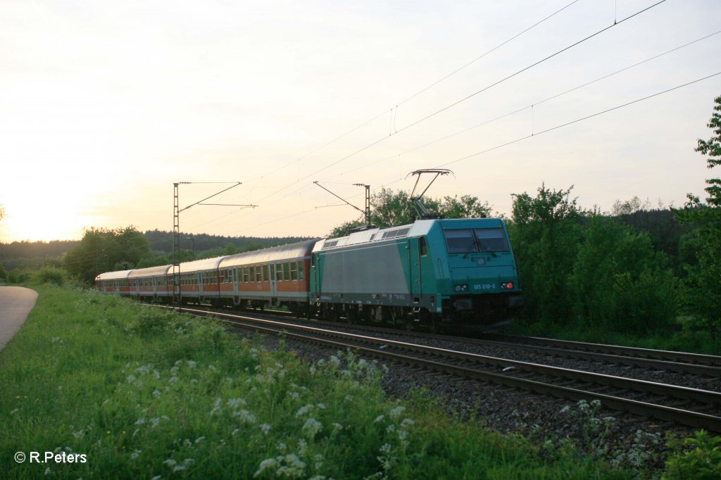 185 618-6 schiebt S3 39376 nach N�rnberg bei P�lling. 12.05.11