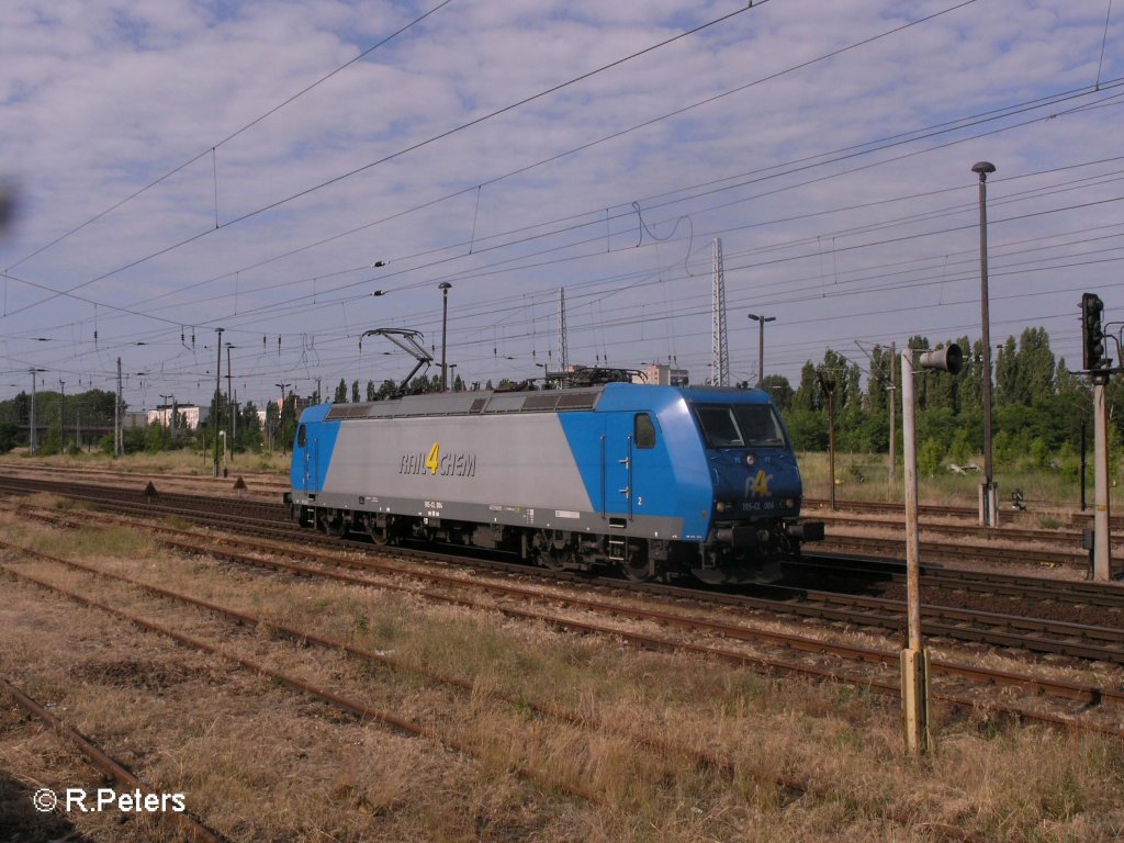 185 CL 006 rollt solo durch Eisenh�ttenstatd. 07.06.08