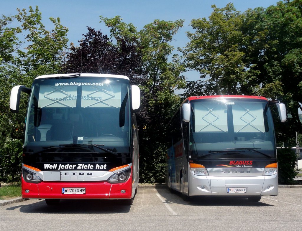 2 mal BLAGUSS,li der neue 515 HD und re.ein 411 HD,Krems,19.6.2013.