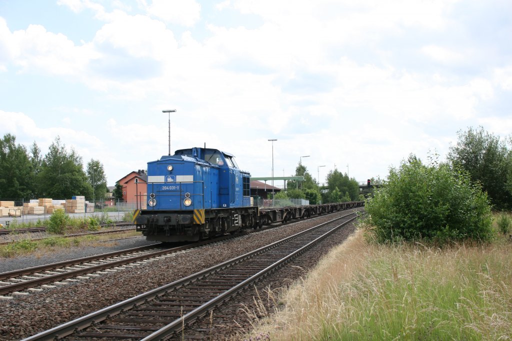 204 031-1 durchf�hrt Wiesau mit einem leeren Containerzug. 23.06.12