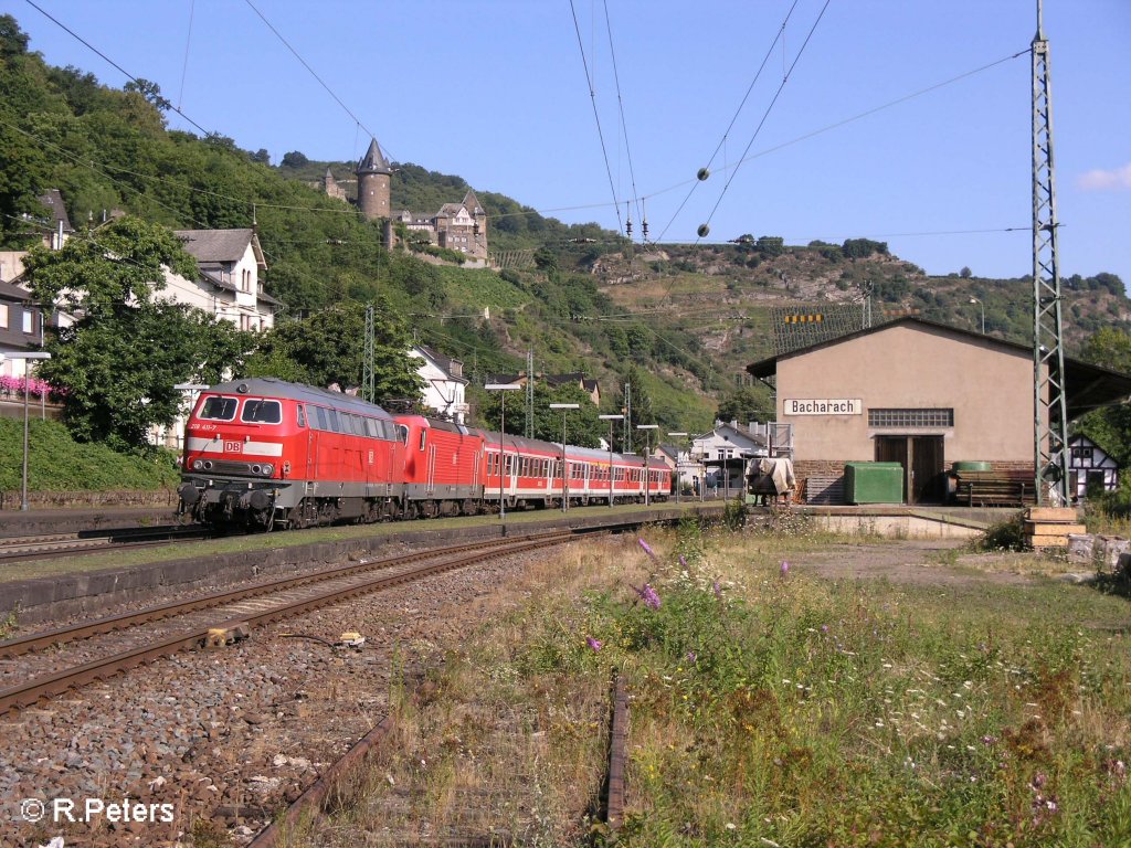 218 411 wird mit einer 143iger und ihrer Rb bis Koblenz �berf�hrt. Bacharach 24.07.08