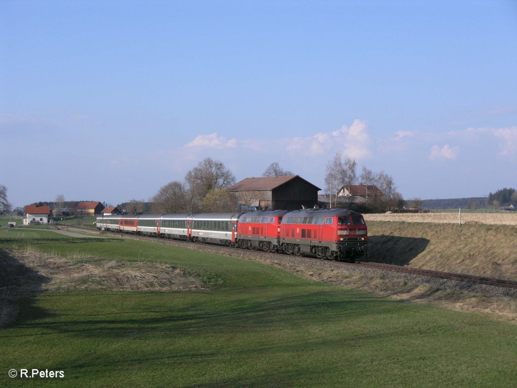 218 416-9 ziehen bei Aichstetten den EC192 nach Z�rich. 07.04.09
