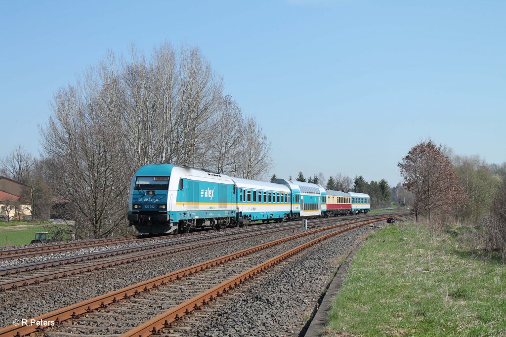 223 062 mit dem ALX84111 Hof - M�nchen bei Sch�nfeld. 25.04.13