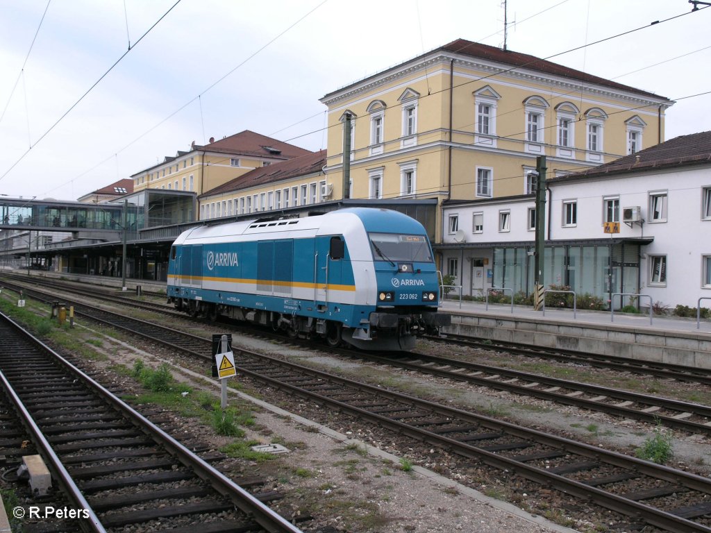 223 062 wartet in Regensburg HBF auf die R�ckleistung nach Hof. 05.10.09