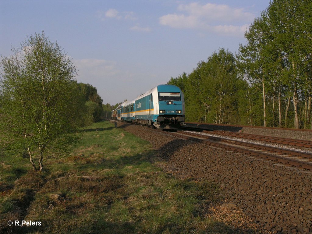 223 063 mit ALX84121 nach M�nchen bei Sch�nfeld Versuch 2