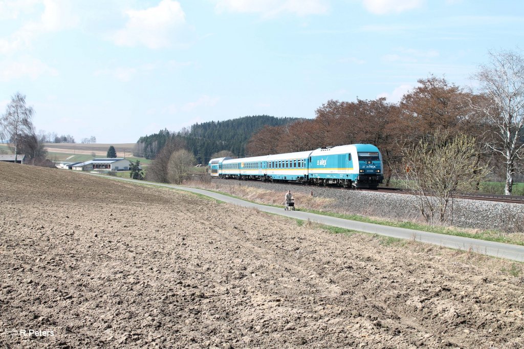 223 068 mit ALX84115 Hof - M�nchen bei Lengenfeld. 18.04.13