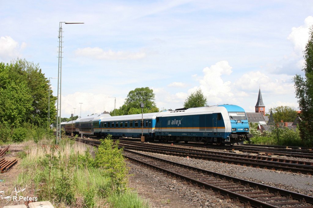 223 068 verl�sst Marktredwitz als ALX84115 Hof - M�nchen. 11.05.12