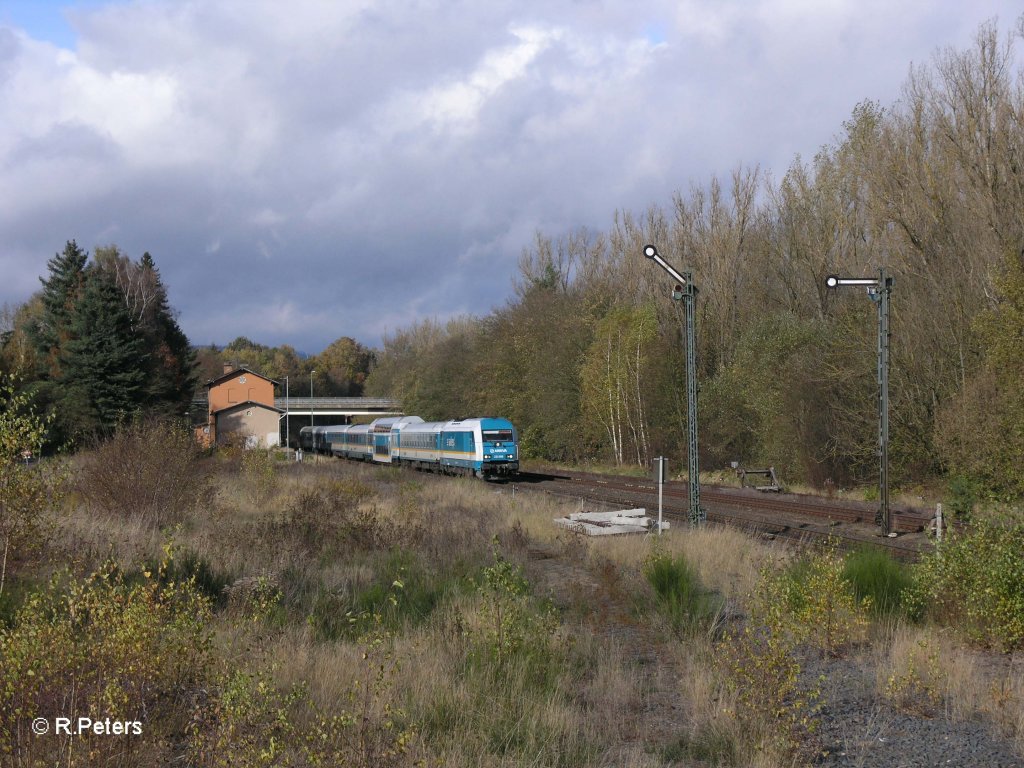 223 069 durchf�hrt Reuth bei Erbendorf mit dem Alex nach M�nchen. 24.10.10