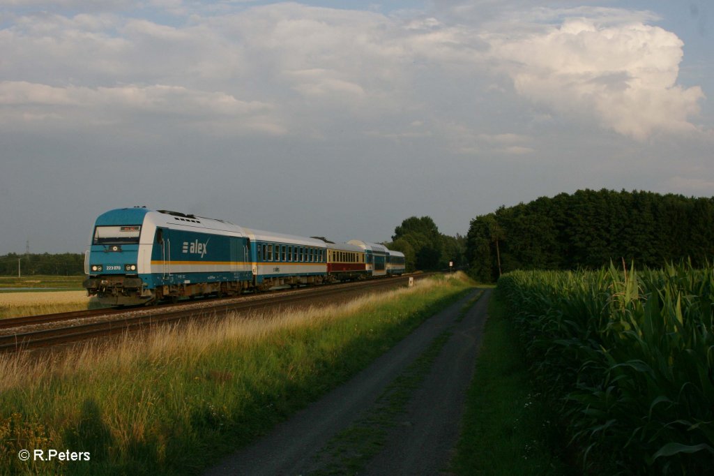 223 070 mit dem ALX84114 M�nchen - Hof bei Oberteich. 27.07.11