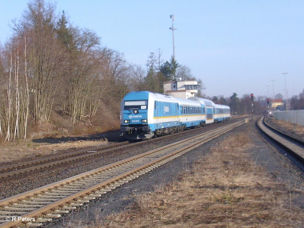 223 072 f�hrt mit ALX84109 nach M�nchen in Wiesau/Oberpfalz. 22.03.11