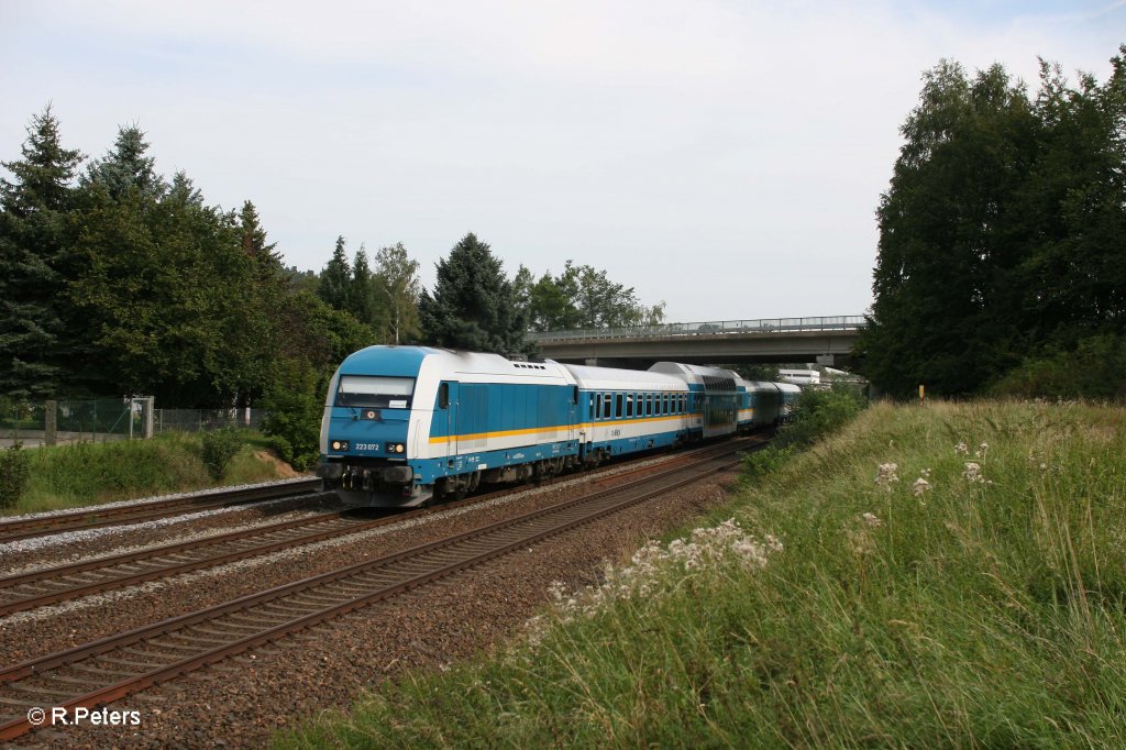223 072 mit dem ALX84111 nach M�nchen beim verlassen von Weiden. 01.09.11