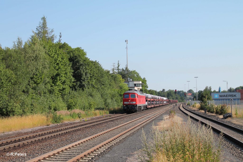 232 384-0 mit dem umgeleiteten 51683 Zwickau - N�rnberg bei der durchfahrt in Wiesau. 19.07.13