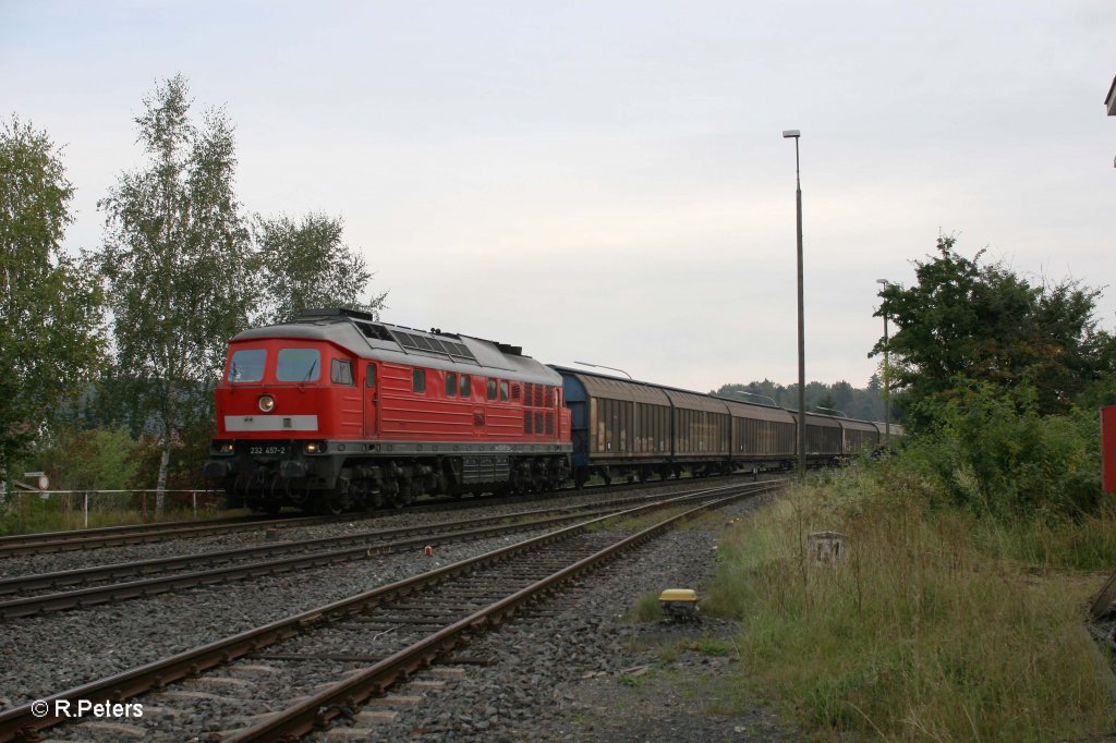 232 457-2 mit Umleiter G�terzug in Pechbrunn. 21.09.11