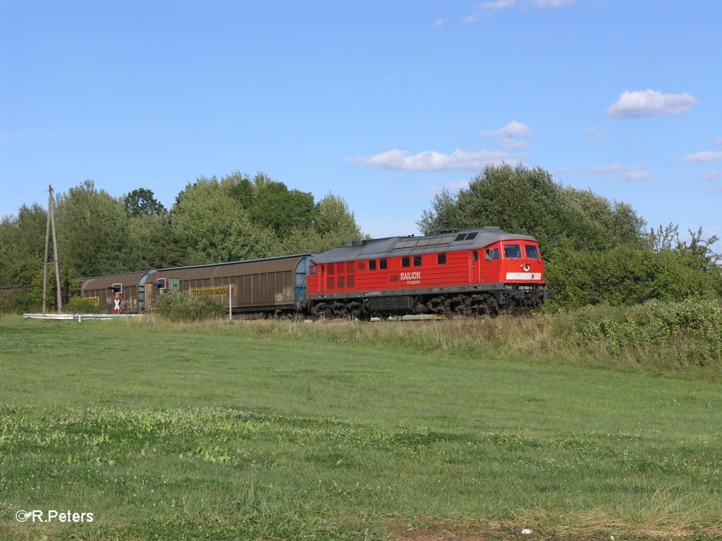 232 502-5 zieht bei Sch�nfeld den FE 49177 nach Wels. 30.08.09
