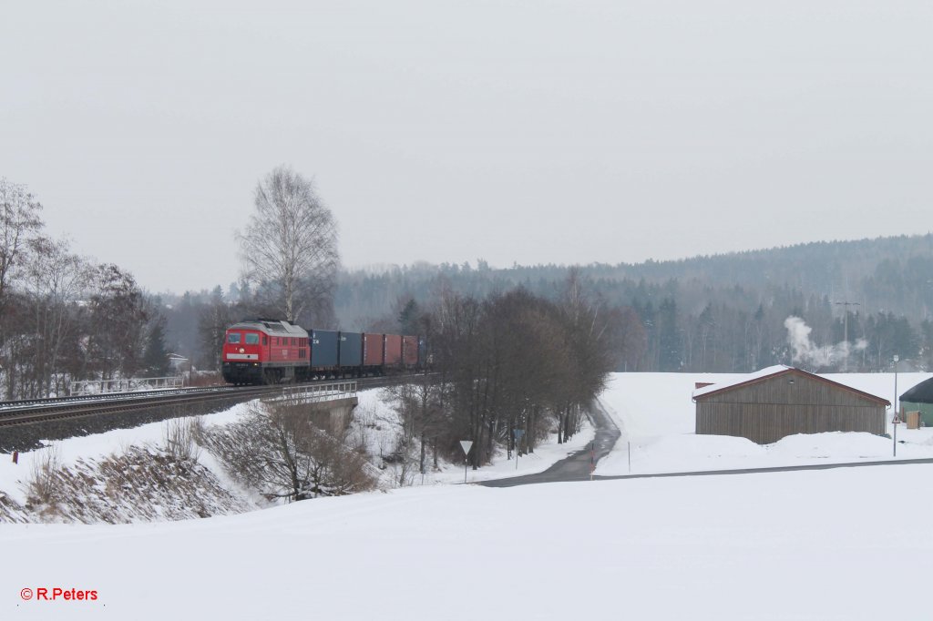 232 527-2 mit dem 49351 bei Groschlattengr�n. 22.02.13