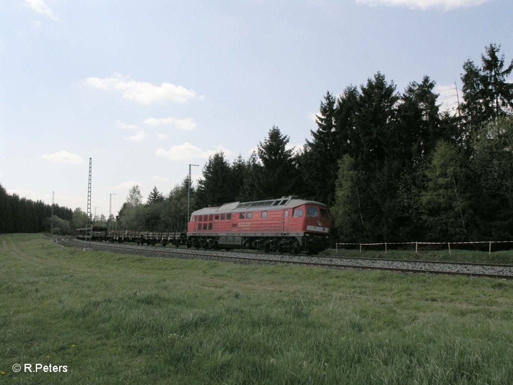 232 589-1 mit gemischten G�terzug bei F�hring. 05.05.11