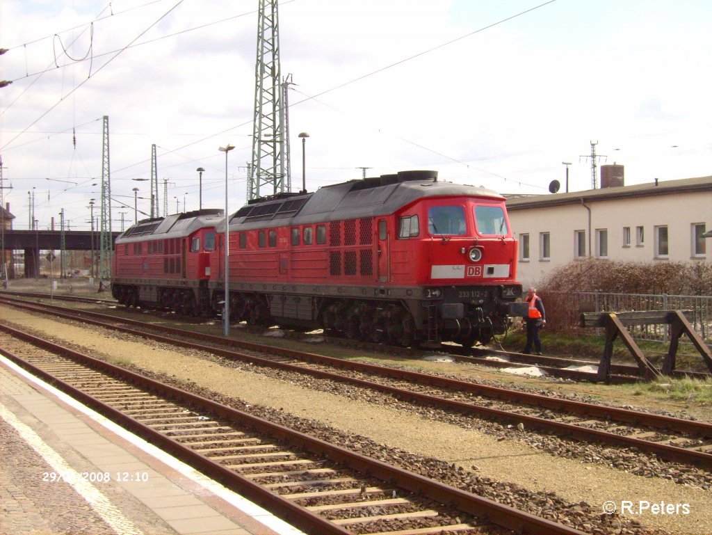 233 112-2 wird in Cottbus wieder die n�chste Leistung bereit gemacht. 29.03.08
