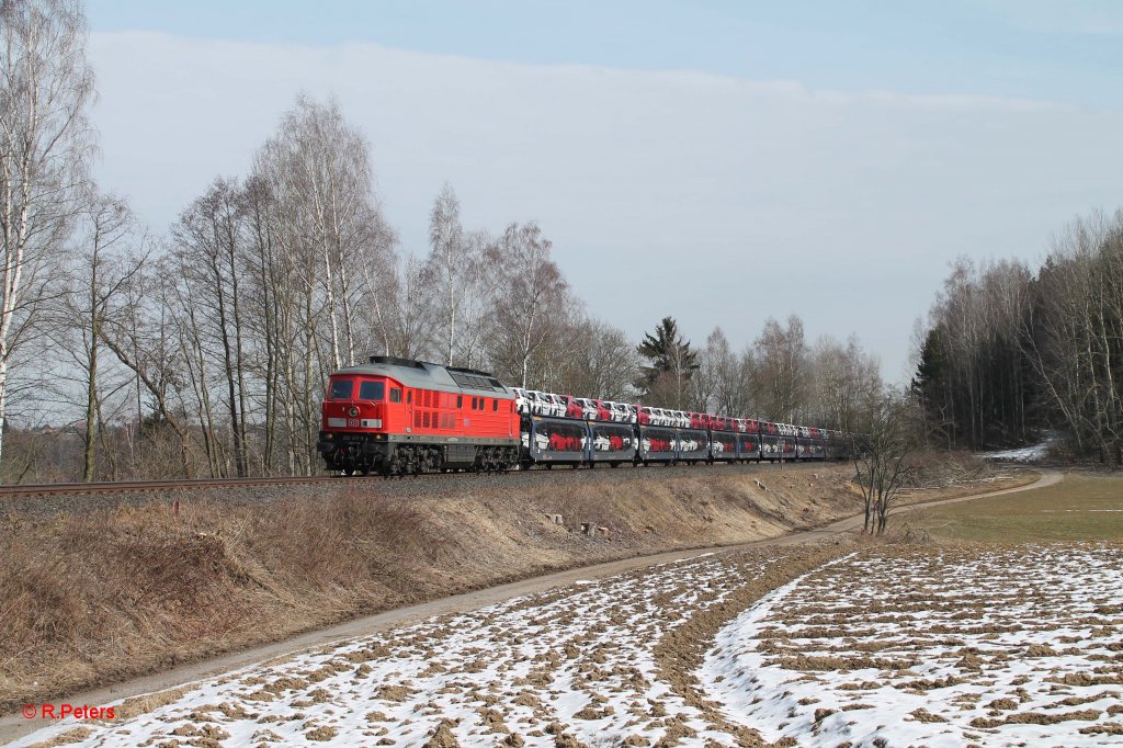 233 217-9 mit dem 47290 Cheb-N�rnberg bei Oschwitz hinter Schirnding. 24.03.13