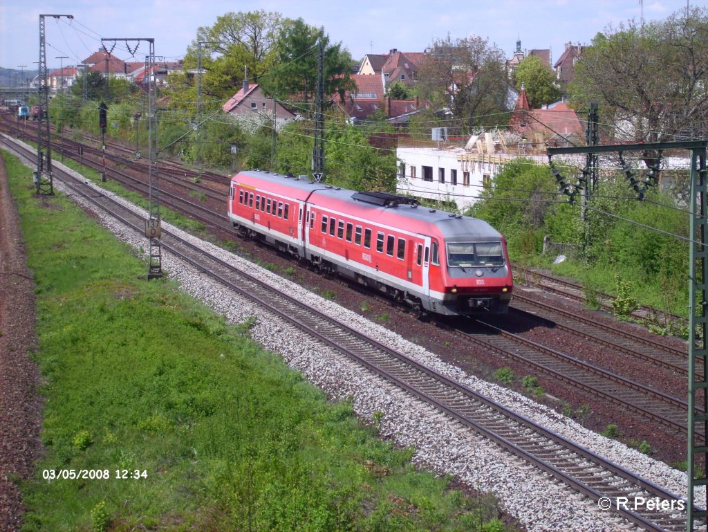 610 008-5 verl�sst Regensburg mit einer RB N�rnberg. 03.05.08