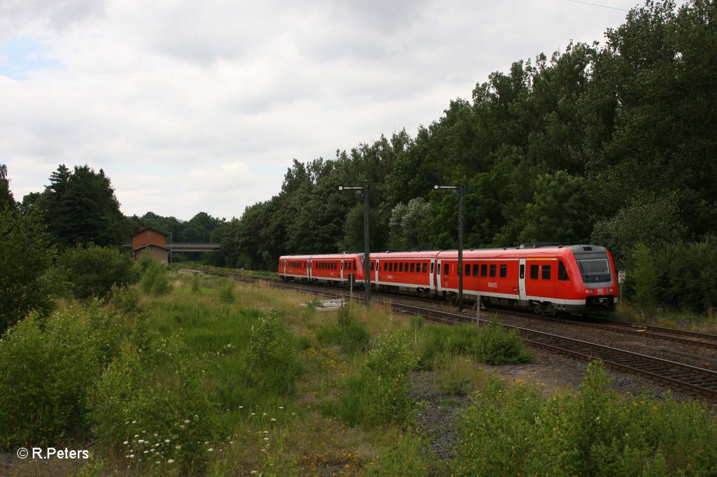 612 054-7 + 612 154-5 als RE3694 Gera in Reuth bei Erbendorf. 14.07.11

