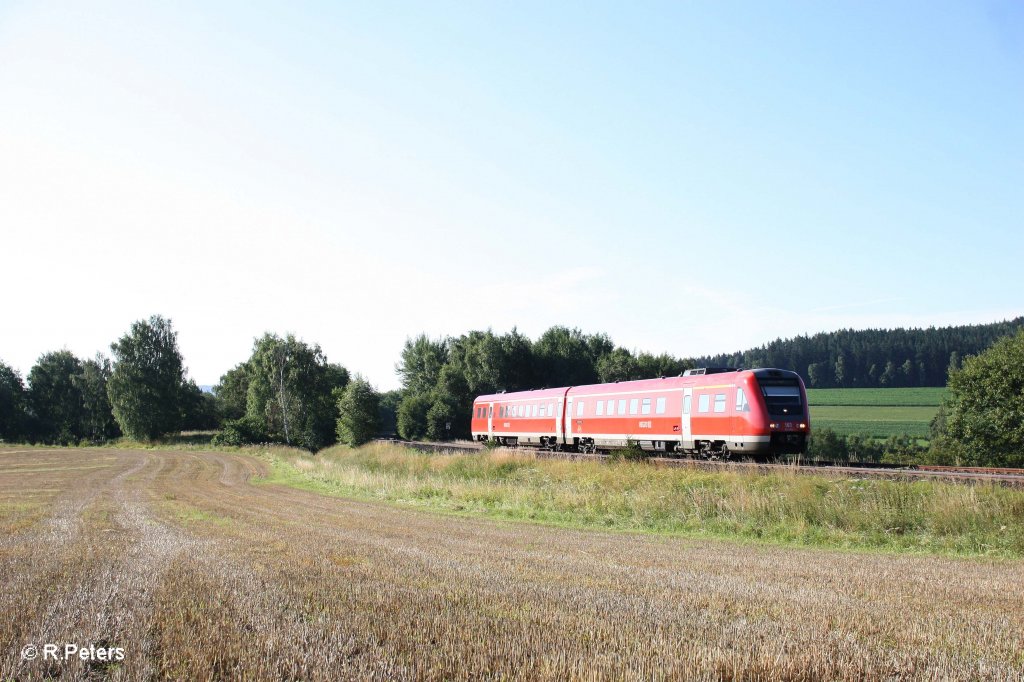 612 054-7 als RE3692 nach Gera bei Unterth�lau. 23.07.11