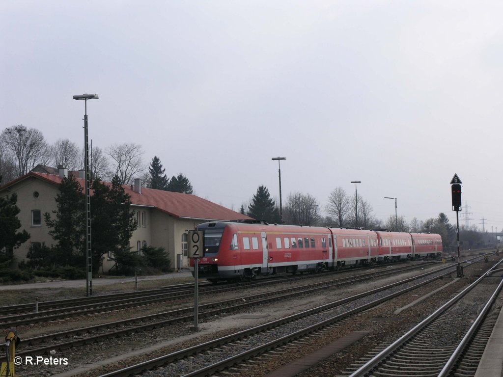 612 079-4 erreicht Buchloe mit ein RE N�rnberg. 04.04.09