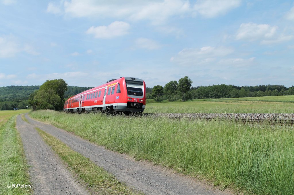 612 126  Landkreis Amberg-Sulzbach + 612 als IRE 3088 Dresden - N�rnberg bei Oberteich. 13.06.13