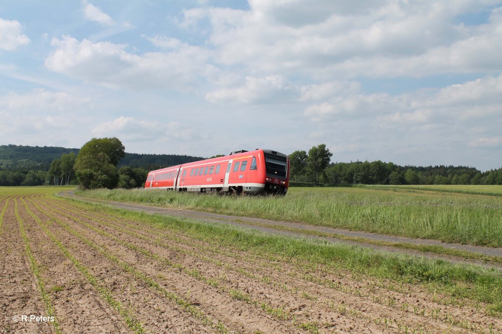 612 165 als IRE 3090 Dresden - N�rnberg bei Oberteich. 13.06.13