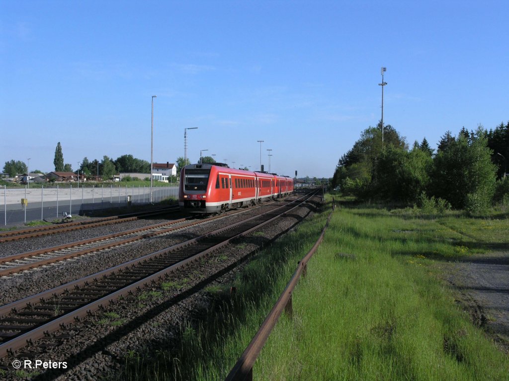 612 656 verl�sst Wiesau als RE Gera. 05.06.10