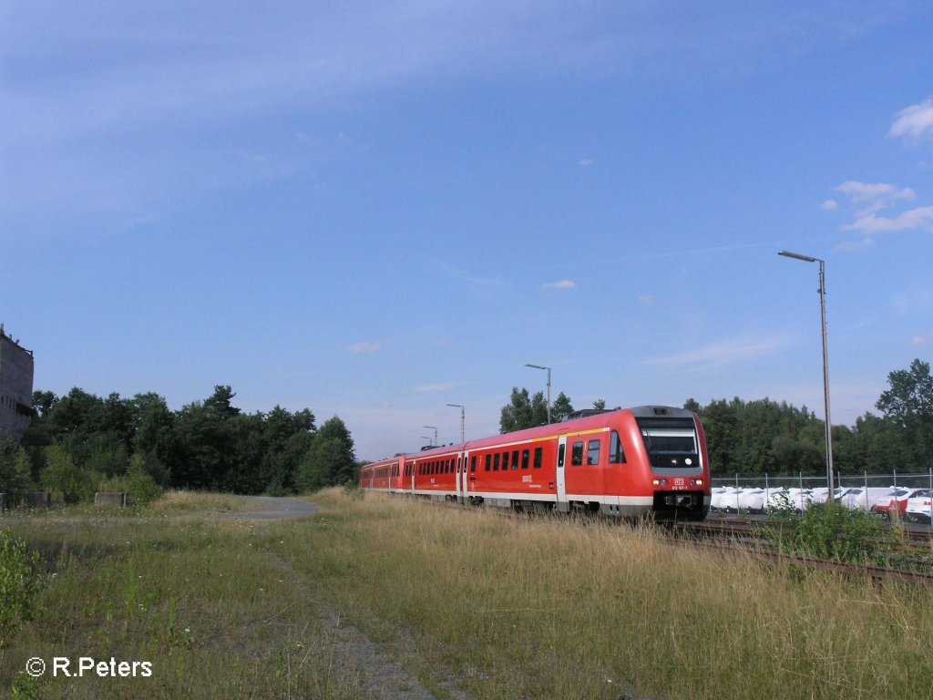 621 167-7 f�hrt mit dem RE 3695 Regensburg HBF in Wiesau/Oberpfalz ein. 29.07.08
