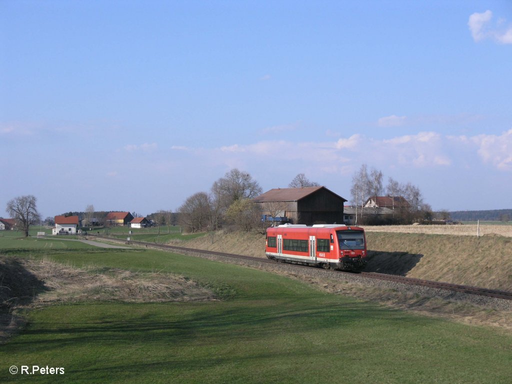 650 009-4 rollt bei Aichstetten als RB Leutkirchen. 07.04.09

