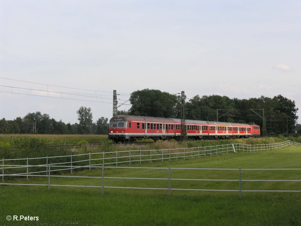 Eine RB aus Passau bei Schwarzenw�hr kurz vor Plattling. 08.08.09