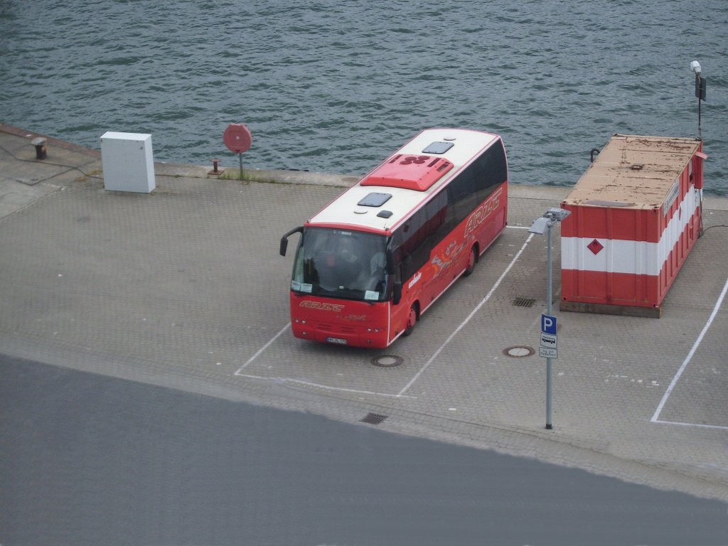 Ernst Auwrter Clubstar von Arzt aus Deutschland im Stadthafen Sassnitz.