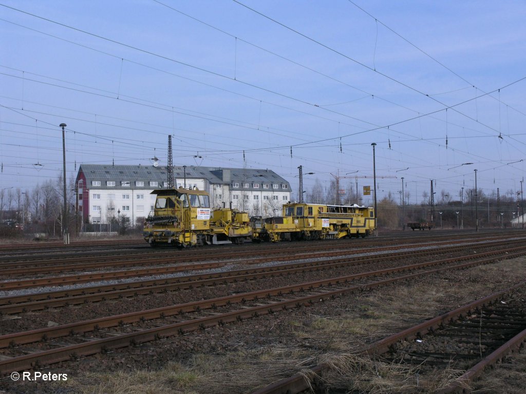 Gleisstopfmaschine in Leipzig Sch�nefeld. 12.03.11