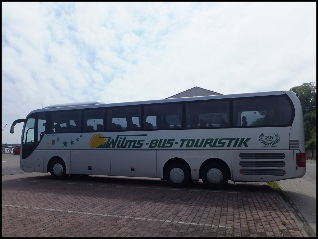 MAN Lion's Coach von Wilms aus Deutschland im Stadthafen Sassnitz.